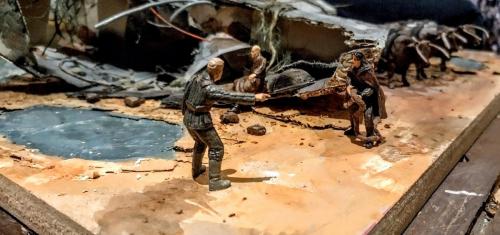 Alien 3 EEV crash landing diorama model