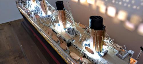 Occre Titanic model kit 1:300 scale